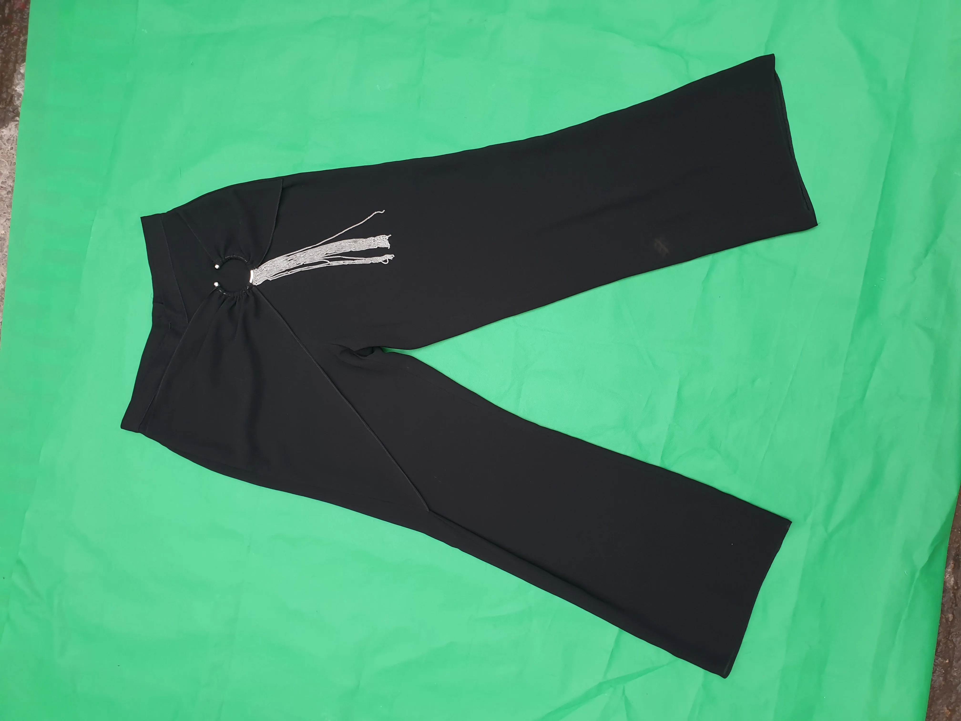 90s Roman Originals black Crepe trousers/chain detail UK12