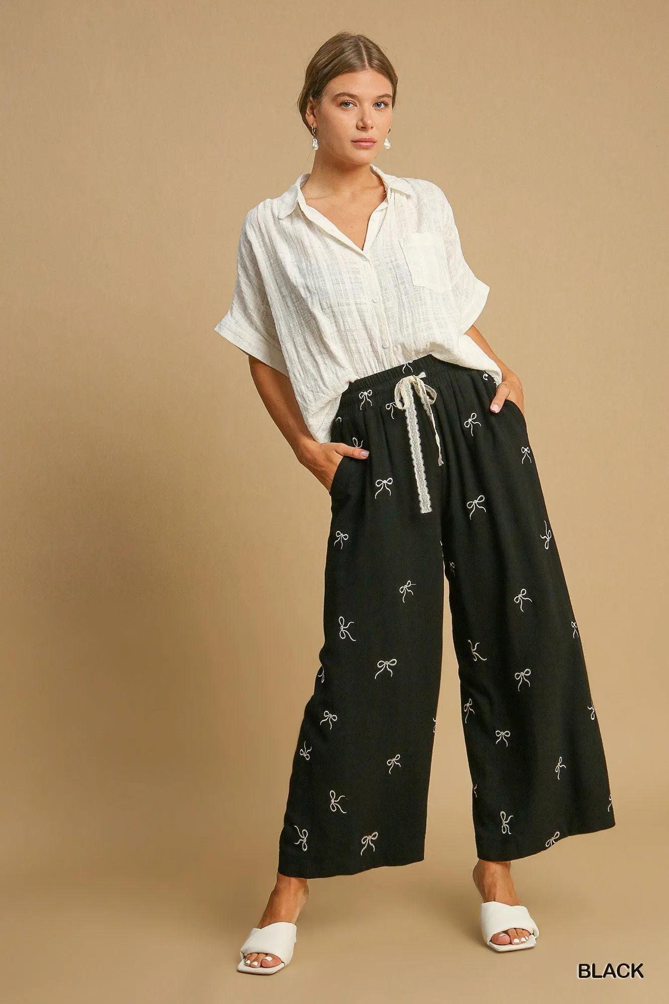 Bow Embroidered Linen Pants