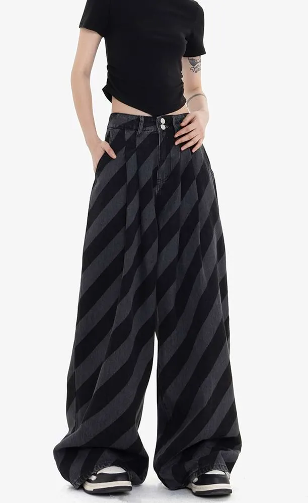 Diagonal Stripe Wide Leg Pants
