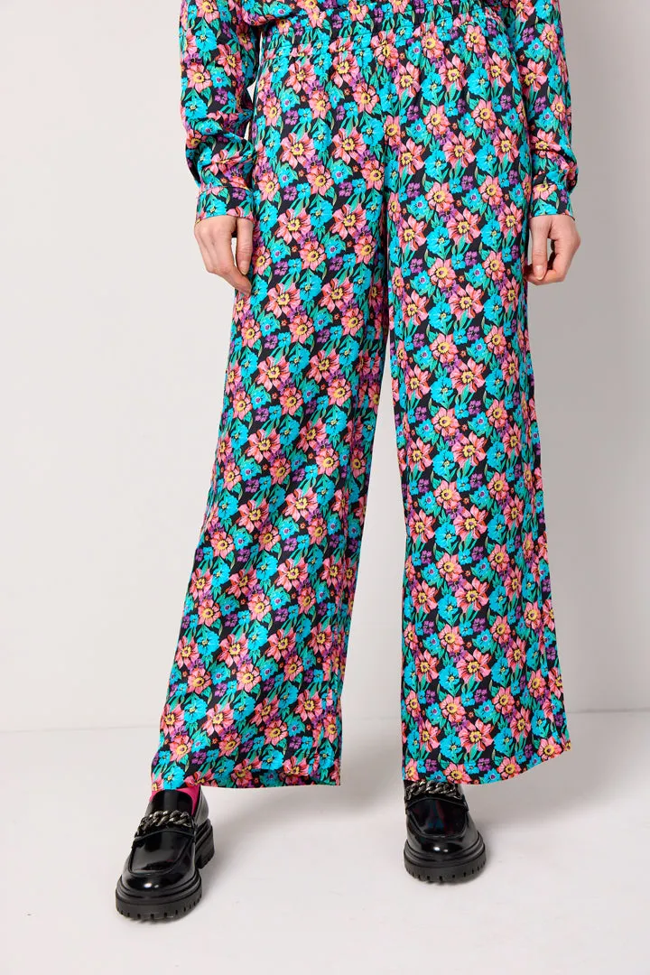 Gloria Trousers - Flowerbomb Art Print