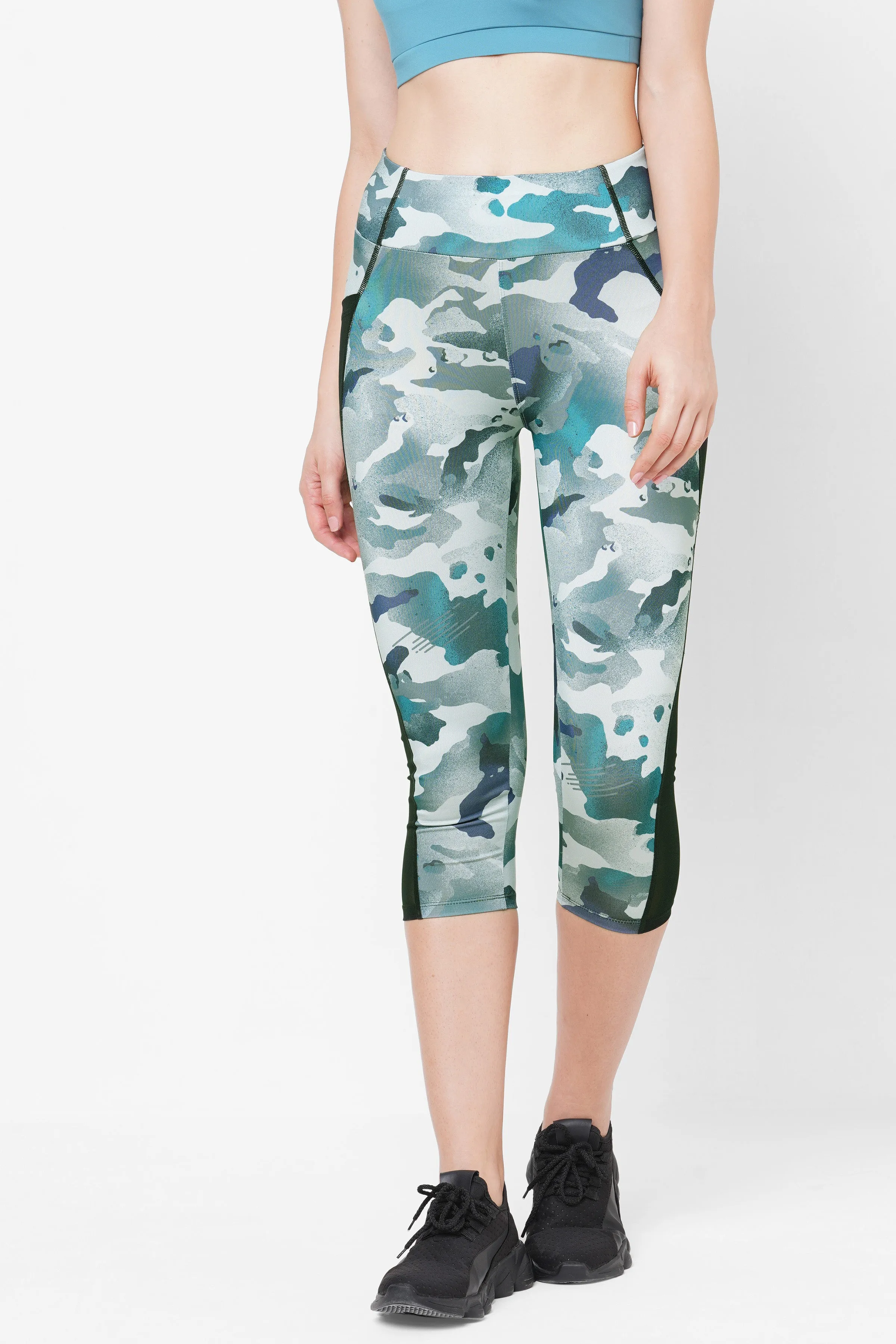 JUST-DRY 3/4 CAMO PRINTED MESH WORKOUT TIGHTS