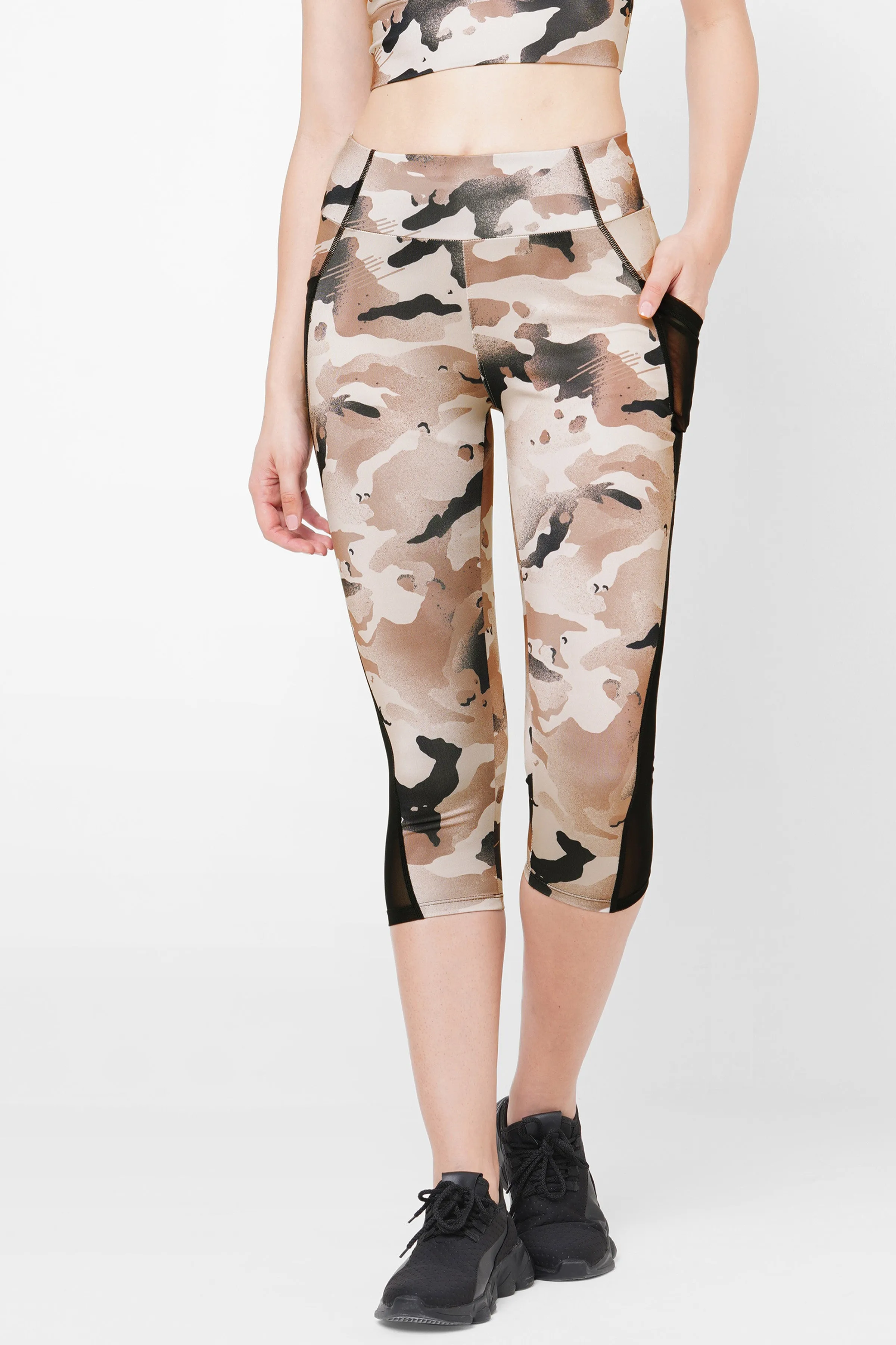 JUST-DRY 3/4 CAMO PRINTED MESH WORKOUT TIGHTS