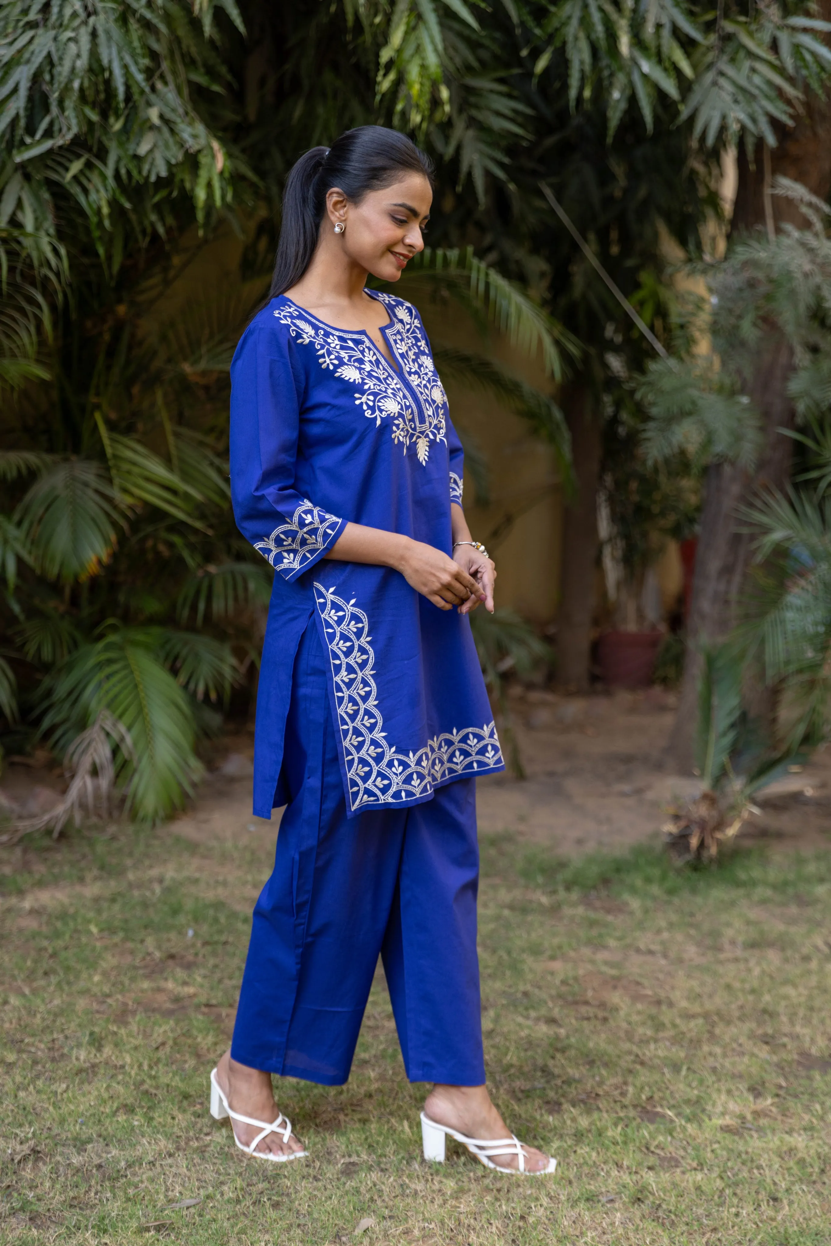 Long Embroidered Paisley Kurta With Palazzo - Royal Blue