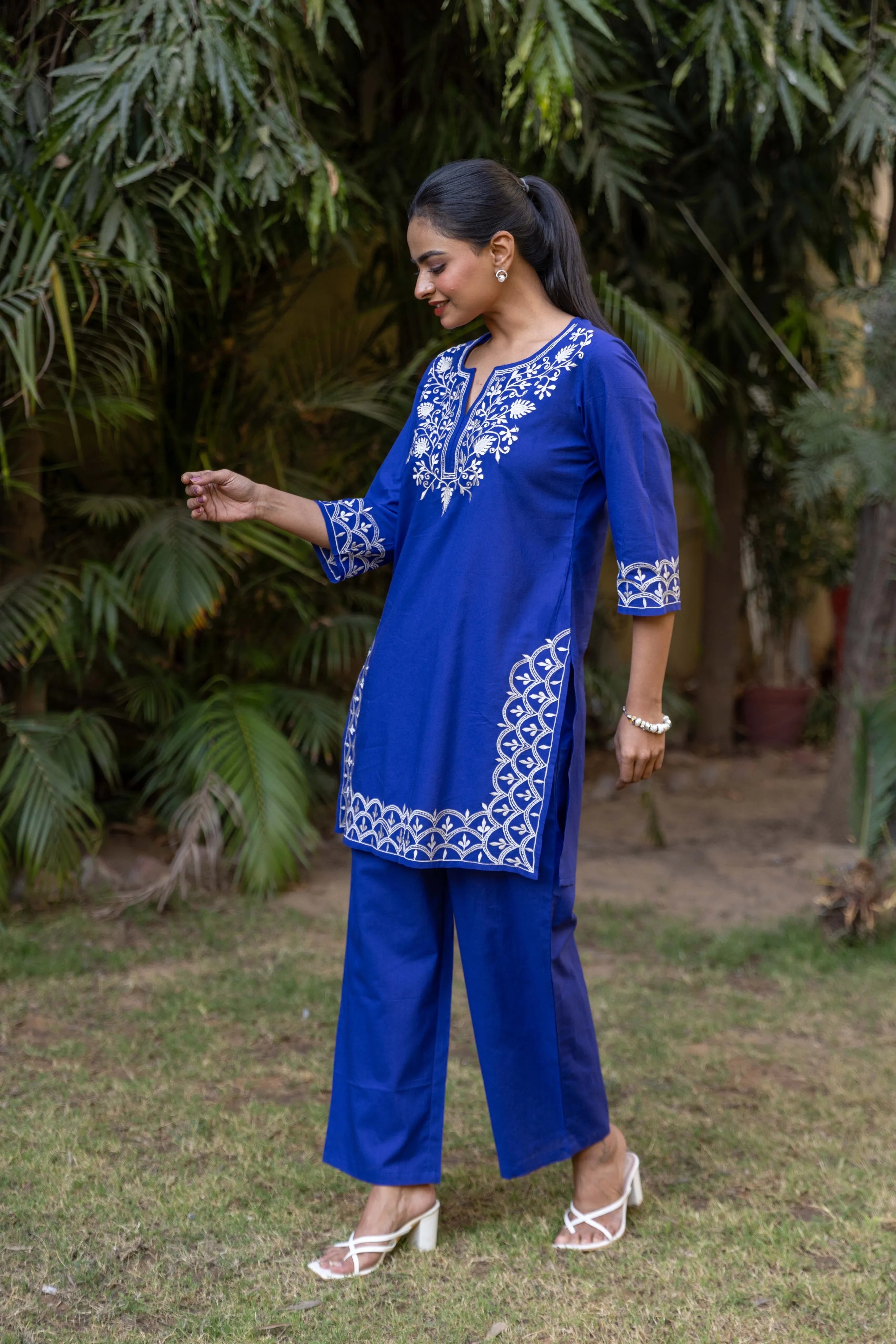 Long Embroidered Paisley Kurta With Palazzo - Royal Blue
