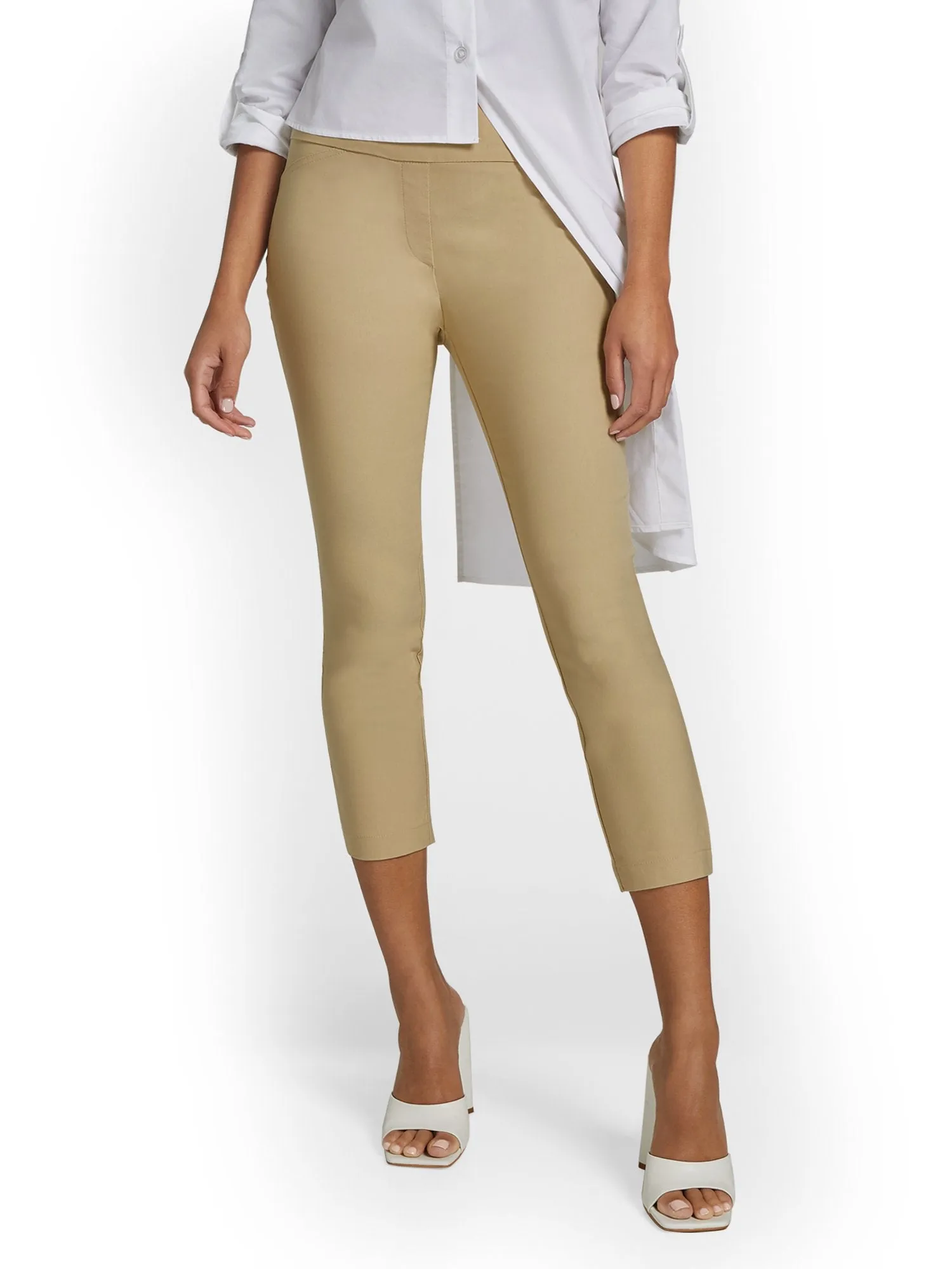 Petite Whitney High-Waisted Pull-On Slim-Leg Capri Pant
