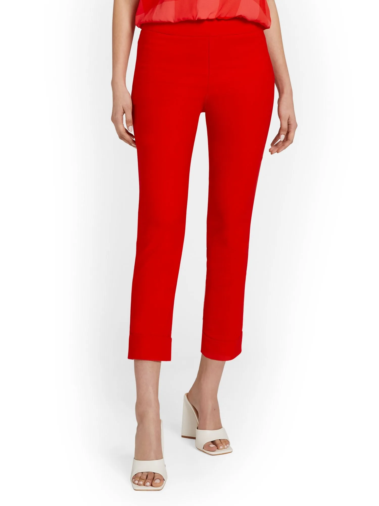 Petite Whitney High-Waisted Tummy Control Pull-On Slim-Leg Cuffed Capri Pant