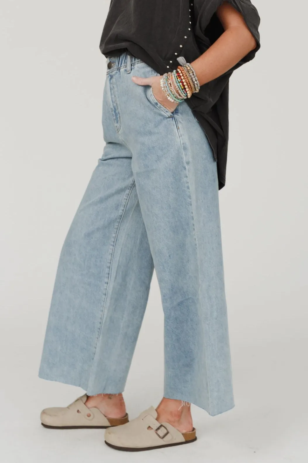 Simply You Wide Leg Jeans - Washed Denim