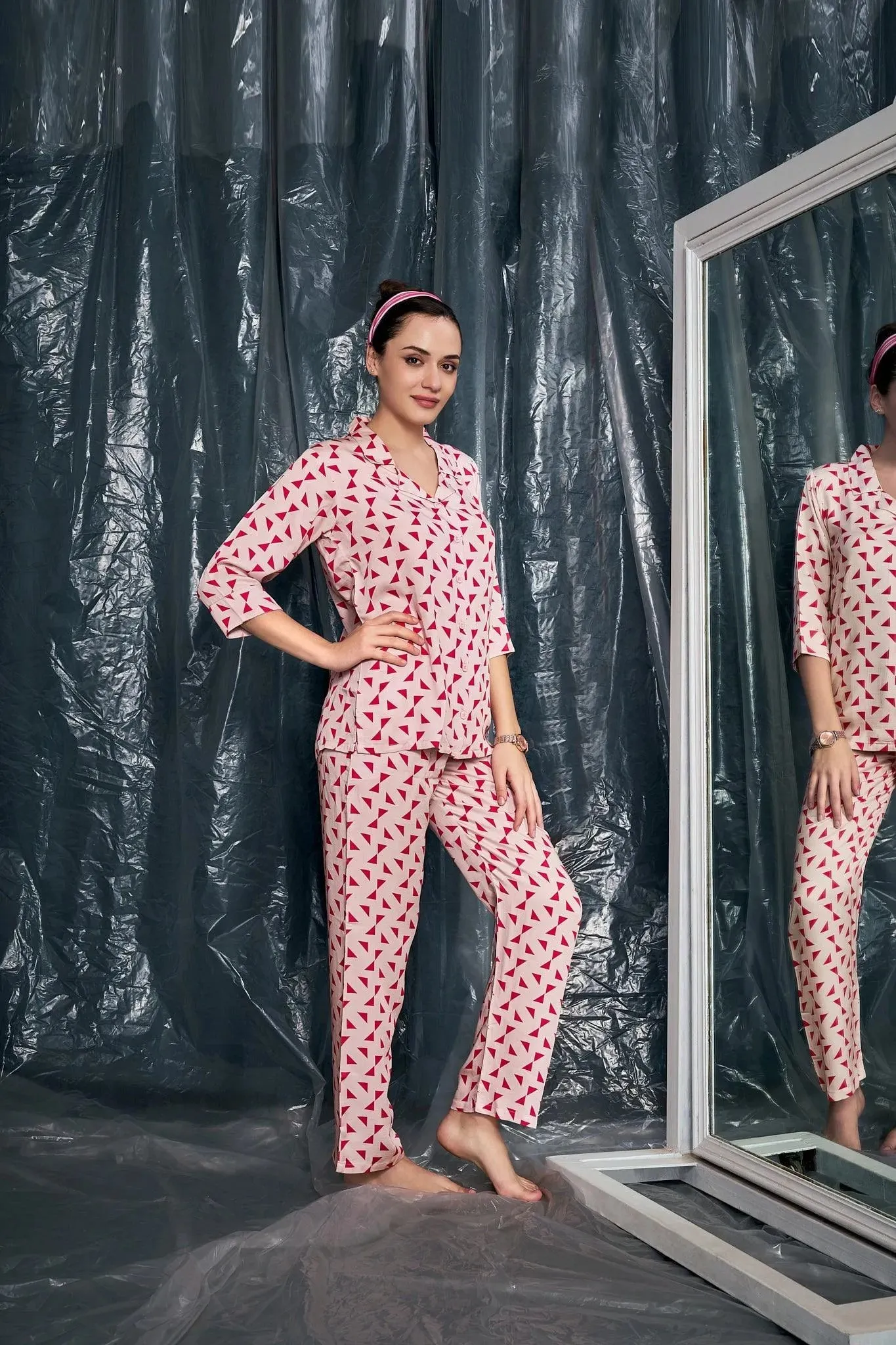 Velure Casual Geometric Print Night Suit