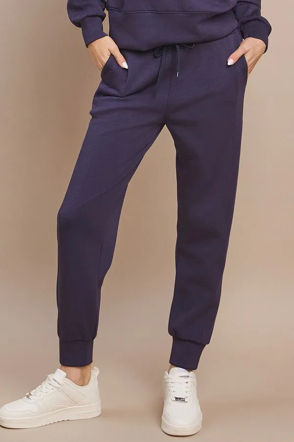Women’s Sporty Chic Scuba Joggers