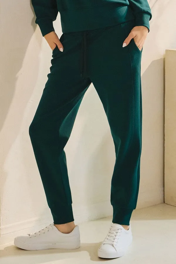 Women’s Sporty Chic Scuba Joggers