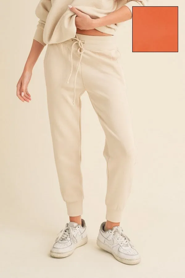 Women’s Sporty Chic Scuba Joggers